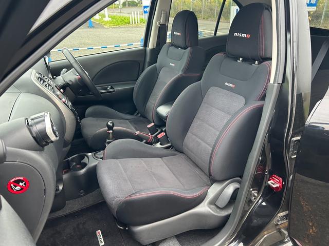 マーチ ニスモ　Ｓ【禁煙車】【５速マニュアル】　【２０２４年製夏タイヤ】【ＳＤナビ／ブルートゥース／フルセグＴＶ／ＤＶＤ再生】【専用１６インチアルミ／ＮＩＳＭＯドアストライカー】【専用エアロ】【オートエアコン】【インテリキー／プッシュスタート】（37枚目）