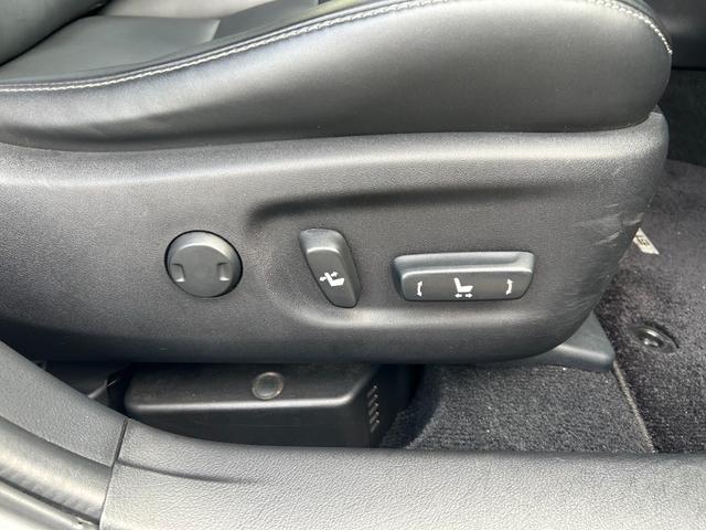 ＣＴ ＣＴ２００ｈ　バージョンＣ【ハイブリッド】【禁煙車】　【電動黒革シート／シートヒーター】【２０２４年製タイヤ】【メーカーナビ／バックカメラ／ブルーレイ／Ｂｌｕｅｔｏｏｔｈ／フルセグＴＶ】【ＬＥＤライト／ＬＥＤフォグ】【追従クルコン／コーナーセンサー】（56枚目）