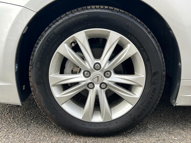 ＣＴ ＣＴ２００ｈ　バージョンＣ【ハイブリッド】【禁煙車】　【電動黒革シート／シートヒーター】【２０２４年製タイヤ】【メーカーナビ／バックカメラ／ブルーレイ／Ｂｌｕｅｔｏｏｔｈ／フルセグＴＶ】【ＬＥＤライト／ＬＥＤフォグ】【追従クルコン／コーナーセンサー】（59枚目）