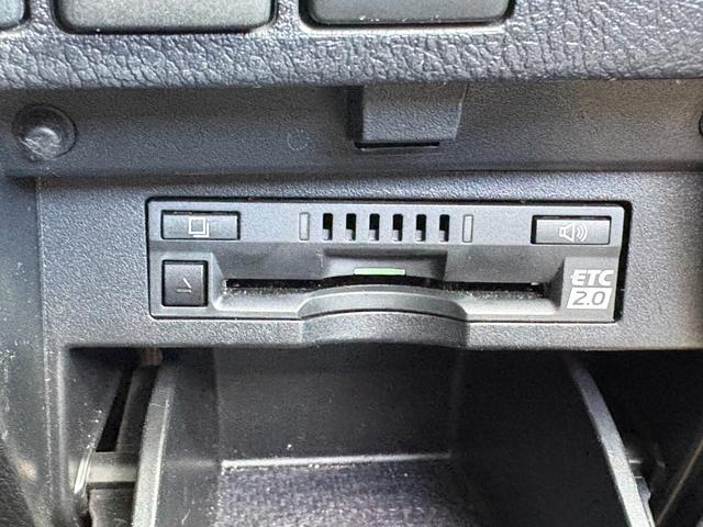 ヴェルファイアハイブリッド ZR【4WD】【後期】【大阪仕入】【フリップダウンモニター】 【10インチナビ/デジタルインナーミラー】【電動黒革ベンチレーションシート】【両側電動スライド/電動リアゲート】【モデリスタ17AW】【BSM/追従クルコン】【100V電源】【バックカメラ/HDMI】(53枚目)