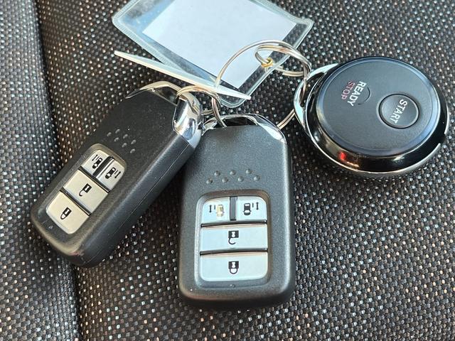 フリードハイブリッド ハイブリッド・クロスターホンダセンシング【4WD】純正ナビ 【衝突軽減システム】【追従クルーズコントロール】【両側電動スライドドア】【エンジンスターター】【バックカメラ】【ビルトインETC】【前後ドラレコ】【純正15インチアルミ】【LEDヘッドライト/フォグ】(56枚目)