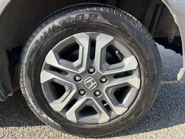 フリードハイブリッド ハイブリッド・クロスターホンダセンシング【4WD】純正ナビ 【衝突軽減システム】【追従クルーズコントロール】【両側電動スライドドア】【エンジンスターター】【バックカメラ】【ビルトインETC】【前後ドラレコ】【純正15インチアルミ】【LEDヘッドライト/フォグ】(64枚目)