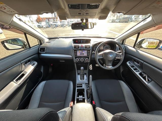 インプレッサスポーツ 2.0i-Sアイサイト【4WD】【禁煙車】【後期型】 【フルエアロ/ルーフスポイラー】【SDナビ/バックカメラ/Bluetooth】【追従クルコン/衝突軽減/車線逸脱警告】【HIDオートライト/フォグ】【ハーフレザーシート】【純正17AW】【ドラレコ】(5枚目)