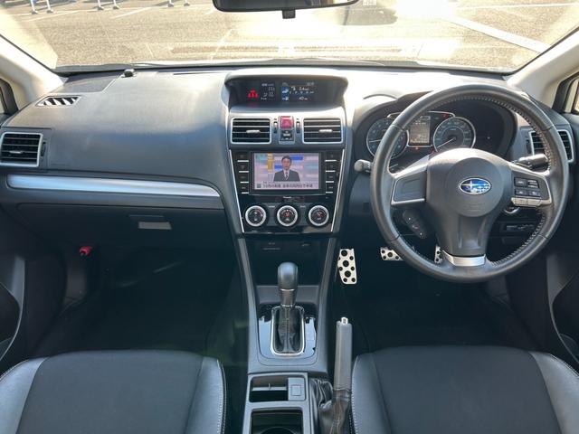 インプレッサスポーツ 2.0i-Sアイサイト【4WD】【禁煙車】【後期型】 【フルエアロ/ルーフスポイラー】【SDナビ/バックカメラ/Bluetooth】【追従クルコン/衝突軽減/車線逸脱警告】【HIDオートライト/フォグ】【ハーフレザーシート】【純正17AW】【ドラレコ】(33枚目)