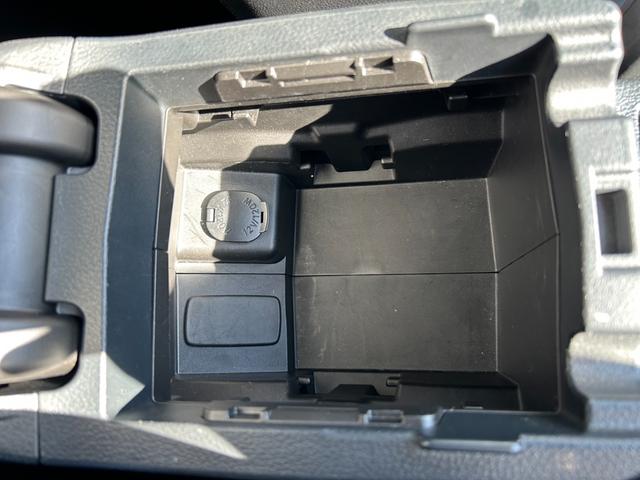 インプレッサスポーツ 2.0i-Sアイサイト【4WD】【禁煙車】【後期型】 【フルエアロ/ルーフスポイラー】【SDナビ/バックカメラ/Bluetooth】【追従クルコン/衝突軽減/車線逸脱警告】【HIDオートライト/フォグ】【ハーフレザーシート】【純正17AW】【ドラレコ】(55枚目)