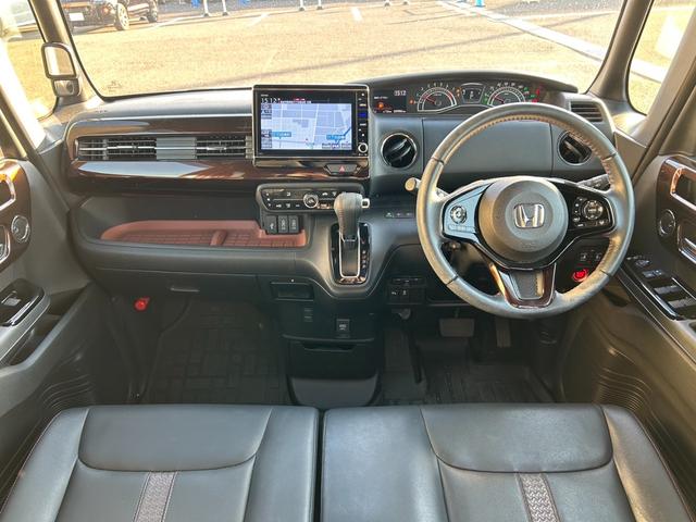 N-BOXカスタム L・ターボコーディネートスタイル【後期型】【福岡仕入】禁煙車 【8インチプレミアムナビ/バックカメラ/ブルートゥース/ナビ連動前後ドラレコ】【両側電動スライド】【合皮シート/シートヒーター】【追従クルコン/衝突軽減/車線逸脱警告】【純正15インチアルミ】LED(33枚目)