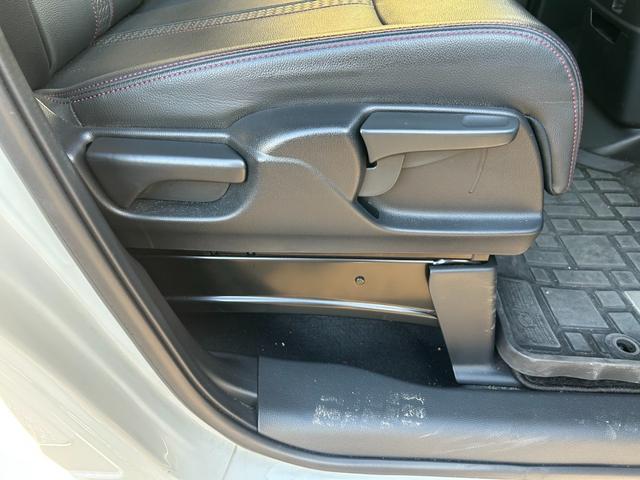 N-BOXカスタム L・ターボコーディネートスタイル【後期型】【福岡仕入】禁煙車 【8インチプレミアムナビ/バックカメラ/ブルートゥース/ナビ連動前後ドラレコ】【両側電動スライド】【合皮シート/シートヒーター】【追従クルコン/衝突軽減/車線逸脱警告】【純正15インチアルミ】LED(36枚目)