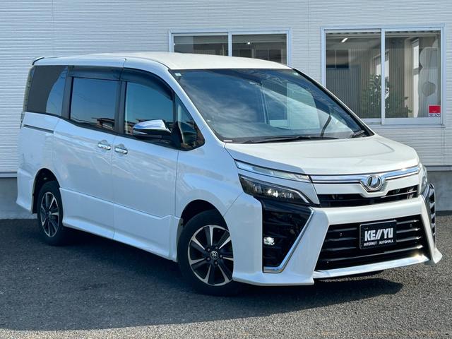 ヴォクシー ZS 煌II【4WD寒冷地仕様】【後期型】【冬&夏タイヤ】 【12型フリップダウンモニター/10型ナビ】【エンジンスターター】【両側電動スライド】【リアオートエアコン】【ワンオーナー禁煙車】【バックカメラ/フルセグTV/ブルートゥース】【クルコン/衝突軽減】(27枚目)