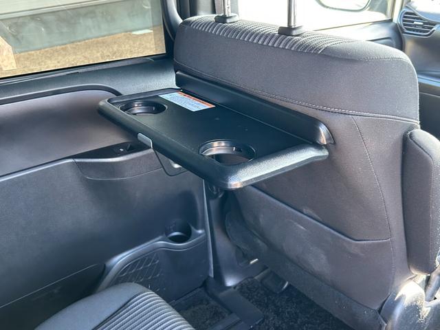 ヴォクシー ZS 煌II【4WD寒冷地仕様】【後期型】【冬&夏タイヤ】 【12型フリップダウンモニター/10型ナビ】【エンジンスターター】【両側電動スライド】【リアオートエアコン】【ワンオーナー禁煙車】【バックカメラ/フルセグTV/ブルートゥース】【クルコン/衝突軽減】(60枚目)