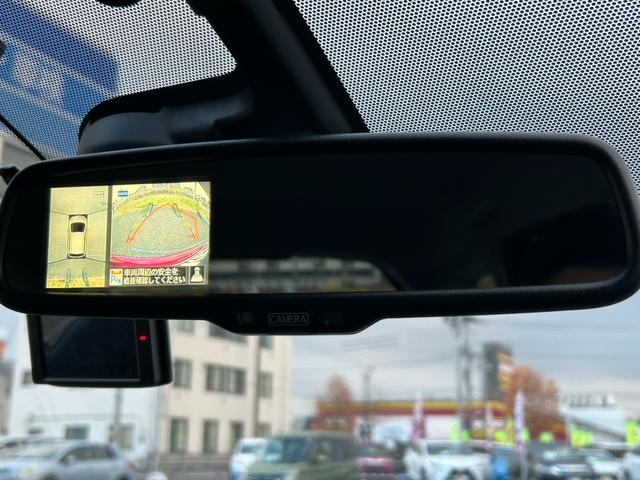 ノート メダリスト　エマージェンシーブレーキパッケージ【禁煙車】　【千葉県仕入】【アラウンドビューモニター／純正ナビ／フルセグＴＶ／Ｂｌｕｅｔｏｏｔｈ／ＤＶＤ】【ＥＴＣ】【ドラレコ】【ハーフレザーシート】【衝突軽減／車線逸脱警告】【オートエアコン】【インテリキー】（11枚目）