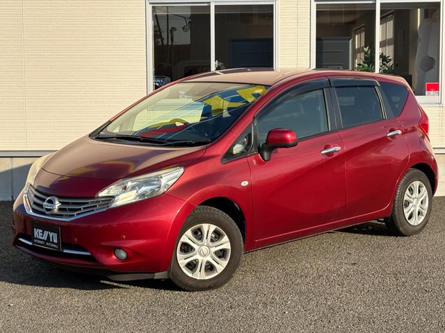 ノート メダリスト　エマージェンシーブレーキパッケージ【禁煙車】　【千葉県仕入】【アラウンドビューモニター／純正ナビ／フルセグＴＶ／Ｂｌｕｅｔｏｏｔｈ／ＤＶＤ】【ＥＴＣ】【ドラレコ】【ハーフレザーシート】【衝突軽減／車線逸脱警告】【オートエアコン】【インテリキー】（22枚目）