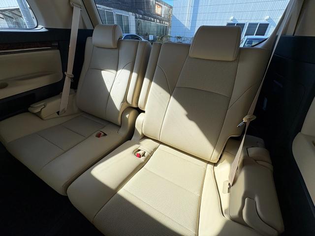 ヴェルファイア ２．５Ｖ【４ＷＤ】【後期型】【モデリスタエアロ】【滋賀仕入】　【７人乗ベージュレザーベンチレーションシート】【１２．１型フリップダウンモニター／９型ナビ】【両側電動スライド】【夏純正１７＆冬１６タイヤ】【バックカメラ／フルセグＴＶ／ＢＴ／ＴＶキット】追従クルコン（40枚目）