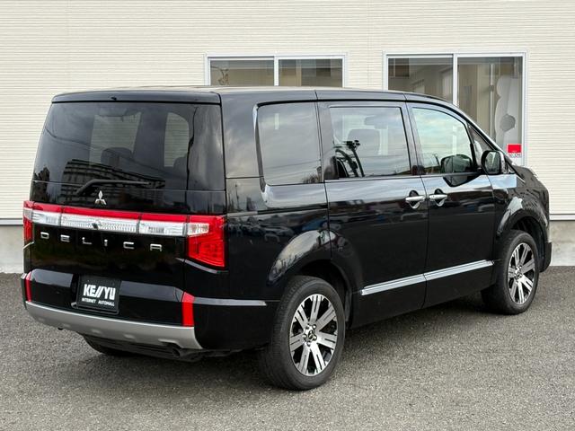 デリカD:5 P【4WD】【オートステップ】【アラウンドビューモニター】 【衝突軽減システム/車線逸脱警告/ブラインドスポットモニター/追従クルコン】【SDナビ/ブルートゥース/DVD再生】【パワーバックドア/両側電動スライドドア】【LEDオートライト】【ドラレコ】(4枚目)