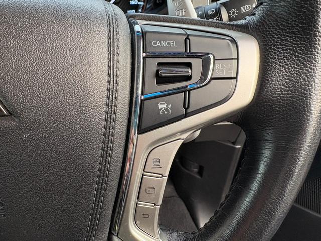 デリカD:5 P【4WD】【オートステップ】【アラウンドビューモニター】 【衝突軽減システム/車線逸脱警告/ブラインドスポットモニター/追従クルコン】【SDナビ/ブルートゥース/DVD再生】【パワーバックドア/両側電動スライドドア】【LEDオートライト】【ドラレコ】(12枚目)