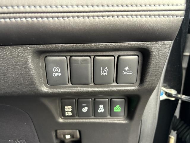 デリカD:5 P【4WD】【オートステップ】【アラウンドビューモニター】 【衝突軽減システム/車線逸脱警告/ブラインドスポットモニター/追従クルコン】【SDナビ/ブルートゥース/DVD再生】【パワーバックドア/両側電動スライドドア】【LEDオートライト】【ドラレコ】(14枚目)