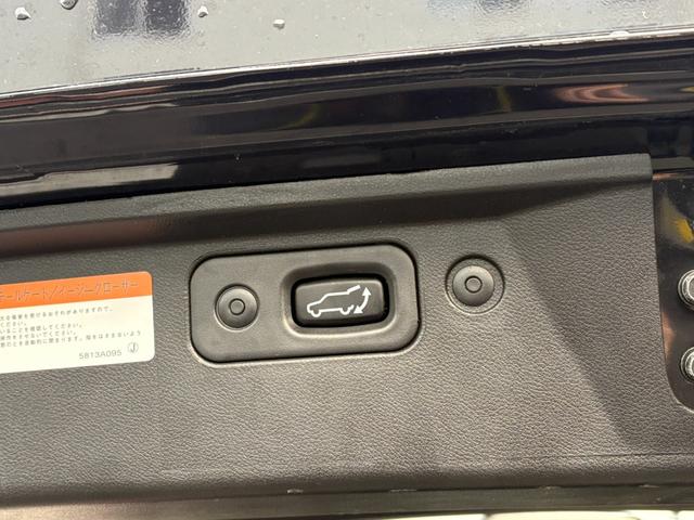 デリカD:5 P【4WD】【オートステップ】【アラウンドビューモニター】 【衝突軽減システム/車線逸脱警告/ブラインドスポットモニター/追従クルコン】【SDナビ/ブルートゥース/DVD再生】【パワーバックドア/両側電動スライドドア】【LEDオートライト】【ドラレコ】(40枚目)