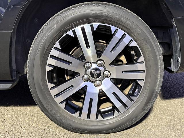 デリカD:5 P【4WD】【オートステップ】【アラウンドビューモニター】 【衝突軽減システム/車線逸脱警告/ブラインドスポットモニター/追従クルコン】【SDナビ/ブルートゥース/DVD再生】【パワーバックドア/両側電動スライドドア】【LEDオートライト】【ドラレコ】(58枚目)