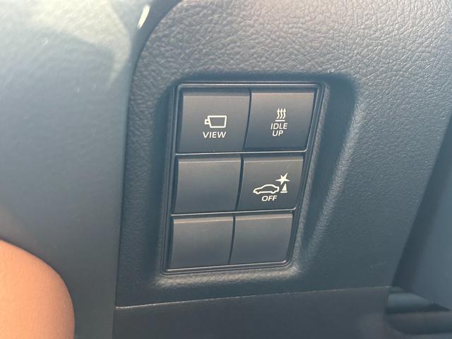 ランドクルーザープラド ＴＸ　Ｌパッケージ　７０ｔｈアニバーサリーリミテッド　７人乗　【４ＷＤディーゼル】後期【ワンオーナー禁煙車】【パノラミックビューモニター／メーカーナビ】【茶革シート／ベンチレーションシート】【専用１８インチ黒アルミ／ルーフレール】【追従クルコン】【前後ドラレコ】（16枚目）