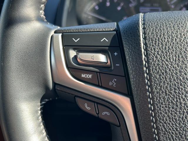 ランドクルーザープラド ＴＸ　Ｌパッケージ　７０ｔｈアニバーサリーリミテッド　７人乗　【４ＷＤディーゼル】後期【ワンオーナー禁煙車】【パノラミックビューモニター／メーカーナビ】【茶革シート／ベンチレーションシート】【専用１８インチ黒アルミ／ルーフレール】【追従クルコン】【前後ドラレコ】（48枚目）