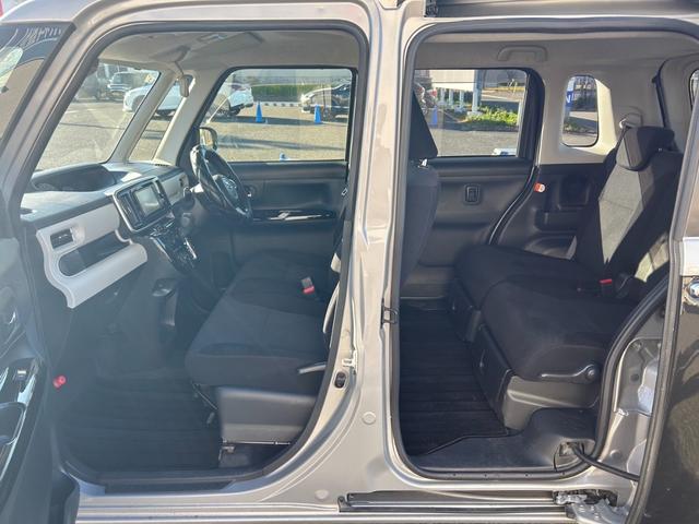 ムーヴキャンバス GブラックインテリアVS SAIII【禁煙車】 【パノラミックビューモニター/SDナビ/ナビ連動ドラレコ/フルセグTV/ブルートゥース】【両側電動スライドドア】【衝突軽減/車線逸脱警告/リアコーナーセンサー】【シートヒーター】【LEDライト】ETC(37枚目)