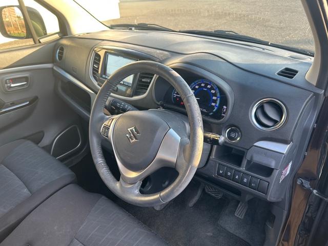 ワゴンＲスティングレー Ｘ【４ＷＤ】【後期型】【Ｓエネチャージ】【禁煙車】　【夏＆冬タイヤセット】【衝突軽減システム】【シートヒーター】【ＳＤナビ／バックカメラ／フルセグＴＶ／ブルートゥース】【ＨＩＤオートライト／フォグ】【スマートキー／プッシュスタート】【オートエアコン】（29枚目）