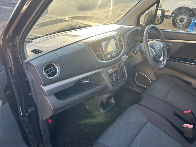 ワゴンＲスティングレー Ｘ【４ＷＤ】【後期型】【Ｓエネチャージ】【禁煙車】　【夏＆冬タイヤセット】【衝突軽減システム】【シートヒーター】【ＳＤナビ／バックカメラ／フルセグＴＶ／ブルートゥース】【ＨＩＤオートライト／フォグ】【スマートキー／プッシュスタート】【オートエアコン】（34枚目）