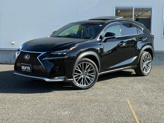 ＮＸ ＮＸ２００ｔ　Ｆスポーツ【４ＷＤ】【禁煙車】【サンルーフ】　【マークレビンソン】【ＲＸ用２０インチアルミ】【メーカーナビ／バックカメラ／ブルーレイ】【３眼ＬＥＤライト】【電動黒革シートベンチレーションシート】【衝突軽減／車線逸脱／追従クルコン】電動リアゲート（22枚目）