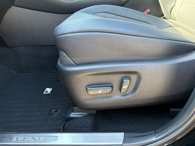 ＮＸ ＮＸ２００ｔ　Ｆスポーツ【４ＷＤ】【禁煙車】【サンルーフ】　【マークレビンソン】【ＲＸ用２０インチアルミ】【メーカーナビ／バックカメラ／ブルーレイ】【３眼ＬＥＤライト】【電動黒革シートベンチレーションシート】【衝突軽減／車線逸脱／追従クルコン】電動リアゲート（36枚目）