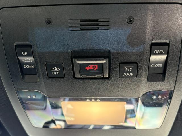 ＮＸ ＮＸ２００ｔ　Ｆスポーツ【４ＷＤ】【禁煙車】【サンルーフ】　【マークレビンソン】【ＲＸ用２０インチアルミ】【メーカーナビ／バックカメラ／ブルーレイ】【３眼ＬＥＤライト】【電動黒革シートベンチレーションシート】【衝突軽減／車線逸脱／追従クルコン】電動リアゲート（51枚目）