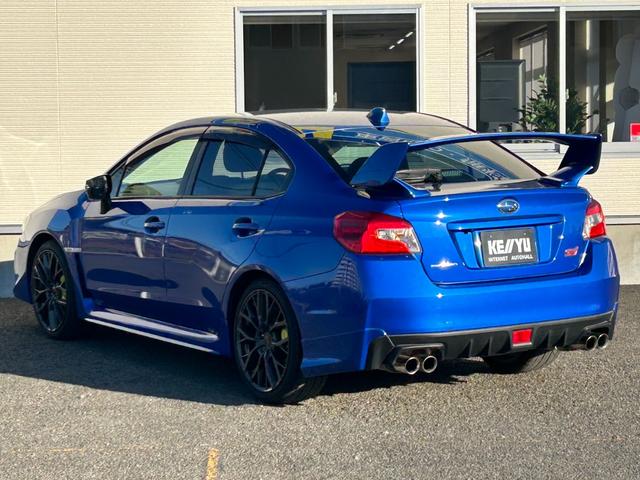 WRX STI STI タイプS【後期型】【6速MT】【大型スポイラー】 【イエローキャリパー/STi19インチアルミ/ビルシュタインショック】【8インチナビ/バックカメラ/フルセグTV/ブルートゥース】【シートヒーター/ハーフレザーシート】【LEDライト/LEDビーム】(27枚目)