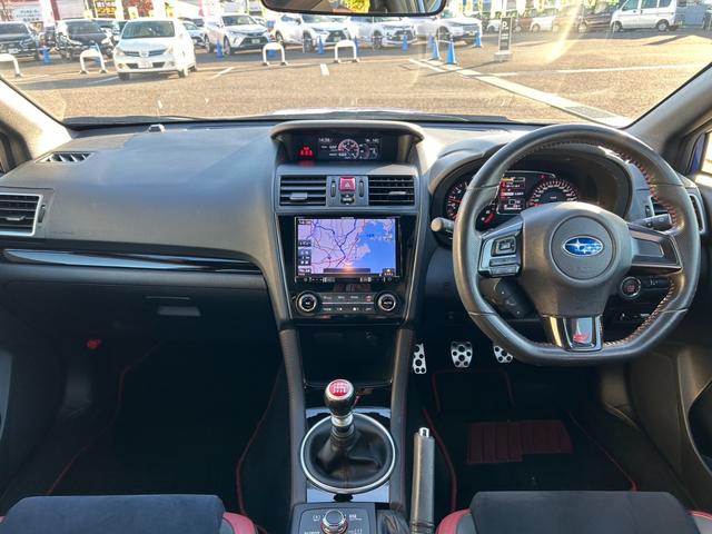 WRX STI STI タイプS【後期型】【6速MT】【大型スポイラー】 【イエローキャリパー/STi19インチアルミ/ビルシュタインショック】【8インチナビ/バックカメラ/フルセグTV/ブルートゥース】【シートヒーター/ハーフレザーシート】【LEDライト/LEDビーム】(29枚目)