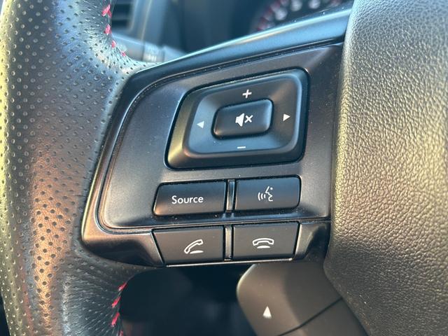 WRX STI STI タイプS【後期型】【6速MT】【大型スポイラー】 【イエローキャリパー/STi19インチアルミ/ビルシュタインショック】【8インチナビ/バックカメラ/フルセグTV/ブルートゥース】【シートヒーター/ハーフレザーシート】【LEDライト/LEDビーム】(42枚目)