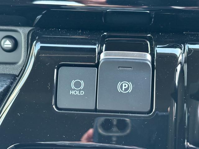 人気のボディコーティングは、１台１台下地処理から丁寧に仕上げております。もちろん、下廻りの防錆コーティングもお任せください！