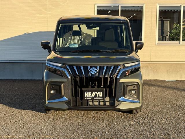 弊社ではインターネットでの遠方販売に自信があります。店頭でのご納車であれば、お車を持ち込まずに名義変更等のお手続きが出来ますので、ご近所の販売会社で購入する場合と変わらぬ諸経費にてご購入可能です♪