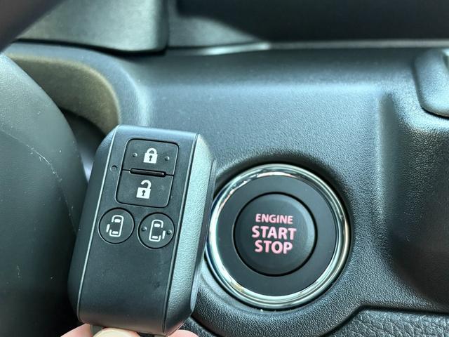 弊社ではインターネットでの遠方販売に自信があります。店頭でのご納車であれば、お車を持ち込まずに名義変更等のお手続きが出来ますので、ご近所の販売会社で購入する場合と変わらぬ諸経費にてご購入可能です♪