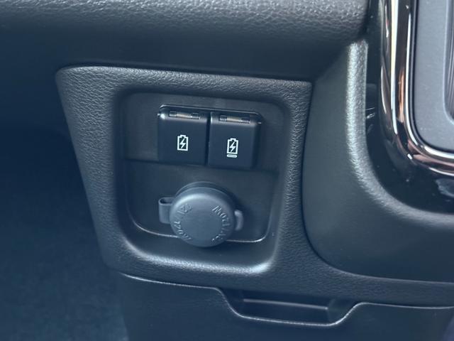 広々キッズコーナー完備♪人気のＴＶゲーム、塗り絵、おもちゃにＤＶＤ等多数ご用意♪　おむつ交換台もご用意してますので、小さなお子様連れでも家族揃って安心してお越しください♪