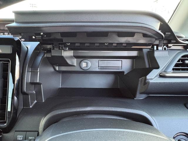 遠方のお客様でも安心な保証をご案内。当社で整備の車両には４ヶ月の消耗品も含む無料保証と最長５年走行無制限の延長保証をオプションでご用意☆お近くのディーラーにて保証修理をお受けできます♪