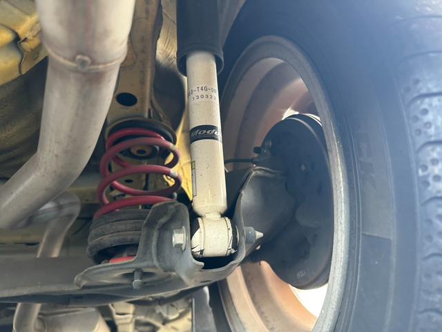 N-ONE プレミアム ツアラー【ターボ】【千葉県仕入】【禁煙車】 【モデューロショック/ダウンサス】【SDナビ/フルセグTV/SD録音/DVD】【HIDオートライト/フォグ】【オートエアコン】【純正15インチアルミ】【スマートキー/プッシュスタート】【ETC】(9枚目)