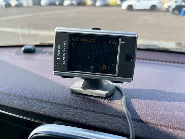 N-ONE プレミアム ツアラー【ターボ】【千葉県仕入】【禁煙車】 【モデューロショック/ダウンサス】【SDナビ/フルセグTV/SD録音/DVD】【HIDオートライト/フォグ】【オートエアコン】【純正15インチアルミ】【スマートキー/プッシュスタート】【ETC】(17枚目)