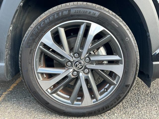 カローラクロス ハイブリッド Z 4WD【パノラマルーフ】アドバンスドパーク 【神奈川仕入】【寒冷地仕様/シートヒーター】【パノラミックビューモニター/10.5型ナビ/連動前後ドラレコ】【パワーバックドア】【ルーフレール】【BSM/クルコン】【HDMI/フルセグTV/BT】(27枚目)