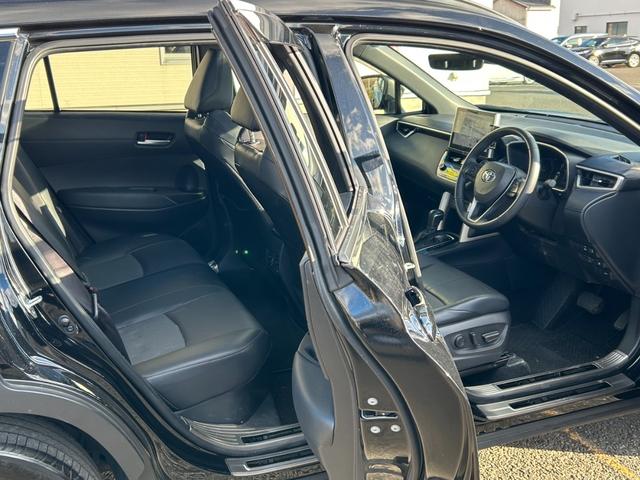 カローラクロス ハイブリッド Z 4WD【パノラマルーフ】アドバンスドパーク 【神奈川仕入】【寒冷地仕様/シートヒーター】【パノラミックビューモニター/10.5型ナビ/連動前後ドラレコ】【パワーバックドア】【ルーフレール】【BSM/クルコン】【HDMI/フルセグTV/BT】(40枚目)