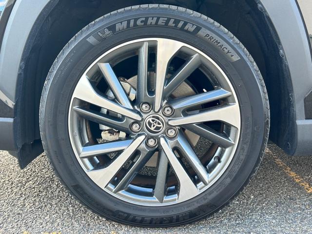 カローラクロス ハイブリッド Z 4WD【パノラマルーフ】アドバンスドパーク 【神奈川仕入】【寒冷地仕様/シートヒーター】【パノラミックビューモニター/10.5型ナビ/連動前後ドラレコ】【パワーバックドア】【ルーフレール】【BSM/クルコン】【HDMI/フルセグTV/BT】(62枚目)