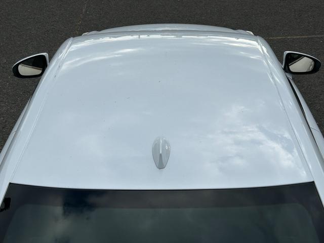 IS IS300h Fスポーツ【ハイブリッド4WD】【1オーナー】 【BSM/追従クルコン/衝突軽減/車線逸脱警告】【メーカーナビ/バックカメラ/フルセグTV/ブルートゥース】【電動黒革ベンチレーションシート/ステアヒーター】【LEDライト】【純正18AW】(8枚目)