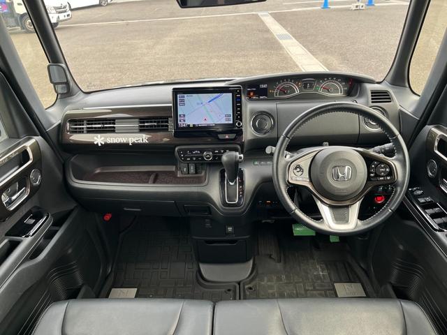 Ｎ－ＢＯＸカスタム Ｇ・Ｌターボホンダセンシング【４ＷＤ】禁煙車【８インチナビ】　【エンジンスターター】【前後ドラレコ】【両側電動ドア】【追従クルコン／衝突軽減／車線逸脱警告／コーナーセンサー】【バックカメラ／フルセグ／ＢＴ接続】【シートヒーター】【ＬＥＤライト／ＬＥＤフォグ】（42枚目）