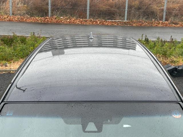 ハリアーハイブリッド プレミアム　メタル　アンド　レザーパッケージ【４ＷＤ】後期型　【モデリスタエアロ／グリル】【ＡＬＰＩＮＥ１０インチナビ】【エンジンスターター】【電動黒革ベンチレーションシート】【追従クルコン／衝突軽減／車線逸脱】【電動リアゲート】【ＬＥＤライト／シーケンシャル】（7枚目）