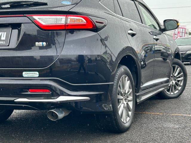 ハリアーハイブリッド プレミアム　メタル　アンド　レザーパッケージ【４ＷＤ】後期型　【モデリスタエアロ／グリル】【ＡＬＰＩＮＥ１０インチナビ】【エンジンスターター】【電動黒革ベンチレーションシート】【追従クルコン／衝突軽減／車線逸脱】【電動リアゲート】【ＬＥＤライト／シーケンシャル】（10枚目）