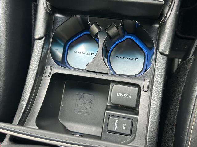 ハリアーハイブリッド プレミアム　メタル　アンド　レザーパッケージ【４ＷＤ】後期型　【モデリスタエアロ／グリル】【ＡＬＰＩＮＥ１０インチナビ】【エンジンスターター】【電動黒革ベンチレーションシート】【追従クルコン／衝突軽減／車線逸脱】【電動リアゲート】【ＬＥＤライト／シーケンシャル】（22枚目）