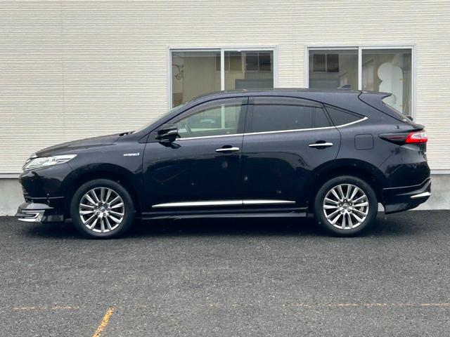 ハリアーハイブリッド プレミアム　メタル　アンド　レザーパッケージ【４ＷＤ】後期型　【モデリスタエアロ／グリル】【ＡＬＰＩＮＥ１０インチナビ】【エンジンスターター】【電動黒革ベンチレーションシート】【追従クルコン／衝突軽減／車線逸脱】【電動リアゲート】【ＬＥＤライト／シーケンシャル】（36枚目）