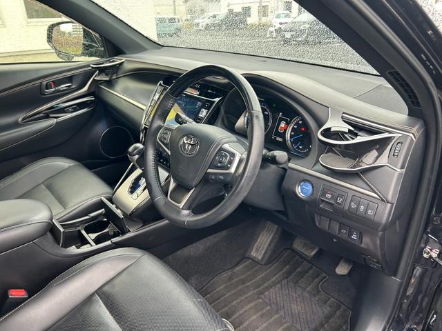 ハリアーハイブリッド プレミアム　メタル　アンド　レザーパッケージ【４ＷＤ】後期型　【モデリスタエアロ／グリル】【ＡＬＰＩＮＥ１０インチナビ】【エンジンスターター】【電動黒革ベンチレーションシート】【追従クルコン／衝突軽減／車線逸脱】【電動リアゲート】【ＬＥＤライト／シーケンシャル】（39枚目）