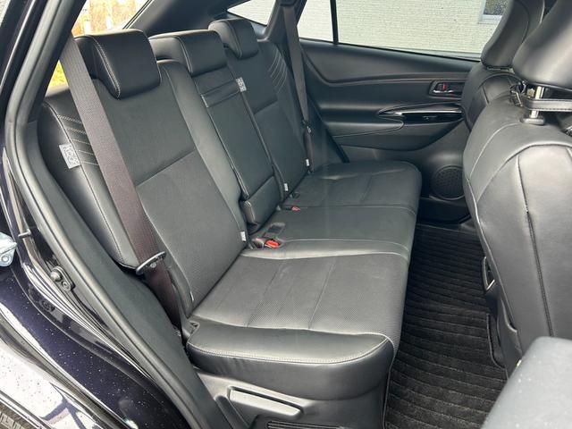 ハリアーハイブリッド プレミアム　メタル　アンド　レザーパッケージ【４ＷＤ】後期型　【モデリスタエアロ／グリル】【ＡＬＰＩＮＥ１０インチナビ】【エンジンスターター】【電動黒革ベンチレーションシート】【追従クルコン／衝突軽減／車線逸脱】【電動リアゲート】【ＬＥＤライト／シーケンシャル】（41枚目）